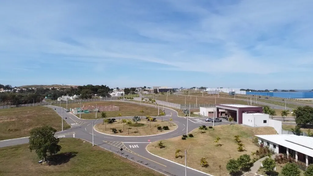 WhatsApp Image 2025-12-18 at 16.48.45 (1)